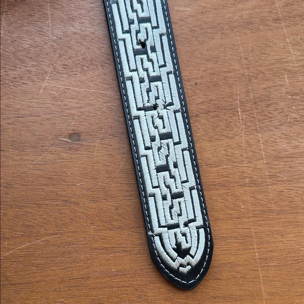 Vintage Men's Black and Brown Embroidered Belt - Equestrian